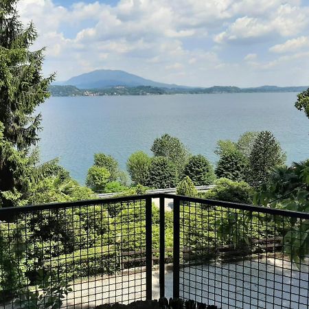 Appartamento GIOIOSA 1 con ampio terrazzo e vista Lago Belgirate Esterno foto