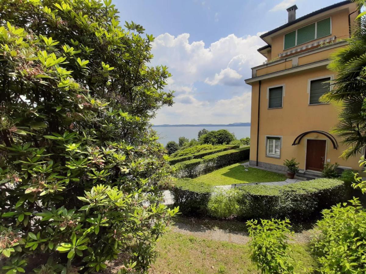 Appartamento GIOIOSA 1 con ampio terrazzo e vista Lago Belgirate Esterno foto