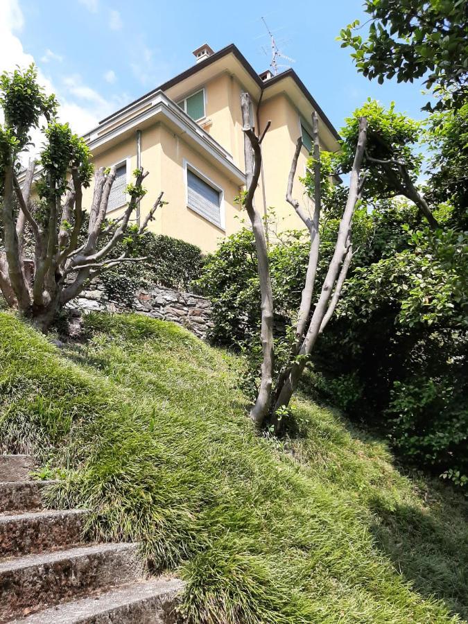 Appartamento GIOIOSA 1 con ampio terrazzo e vista Lago Belgirate Esterno foto