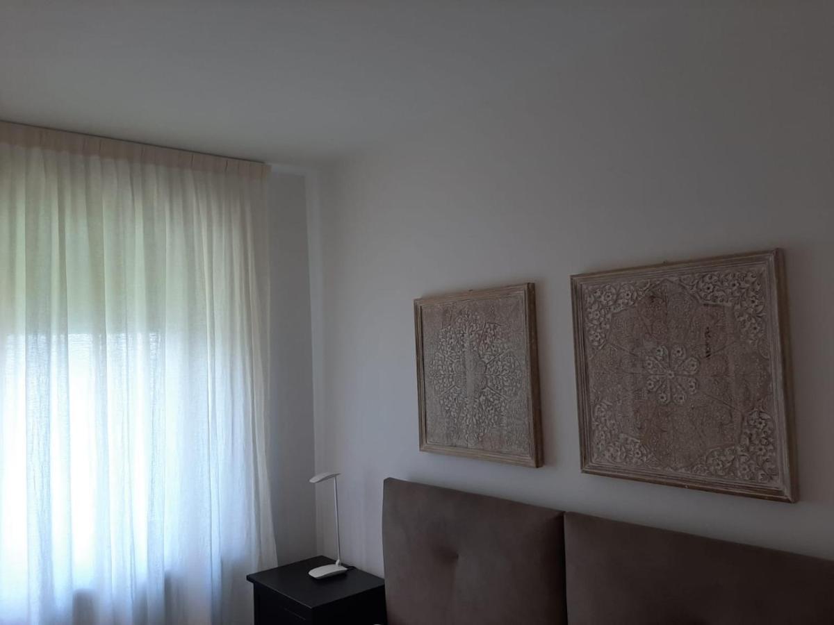 Appartamento GIOIOSA 1 con ampio terrazzo e vista Lago Belgirate Esterno foto