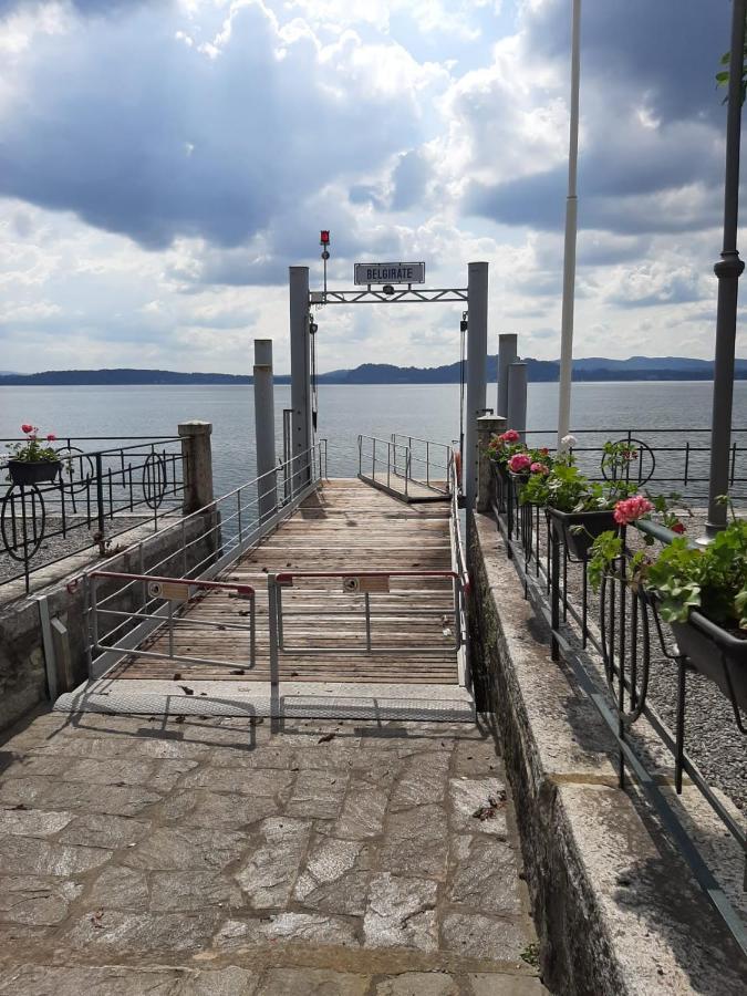 Appartamento GIOIOSA 1 con ampio terrazzo e vista Lago Belgirate Esterno foto